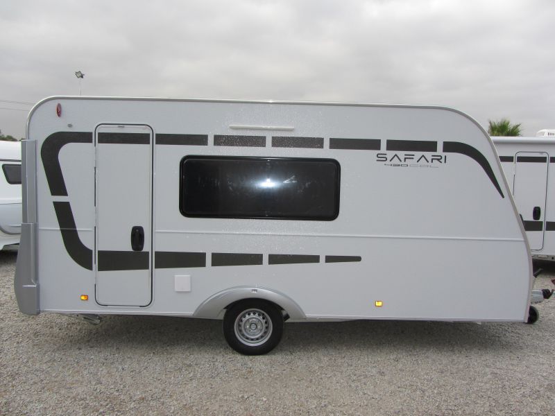 En venta Across Safari 430 CDL ( 750 kg ) Blanco 2025 Sevilla foto 2