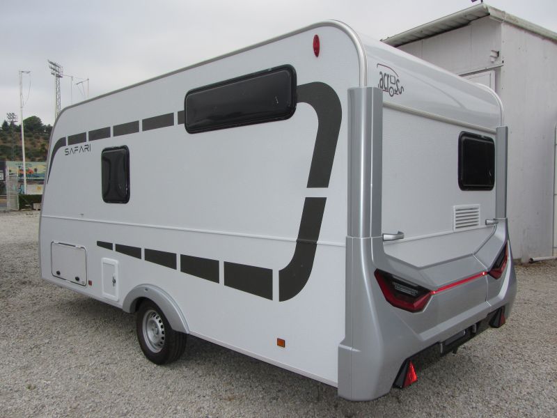 En venta Across Safari 430 CDL ( 750 kg ) Blanco 2025 Sevilla foto 5