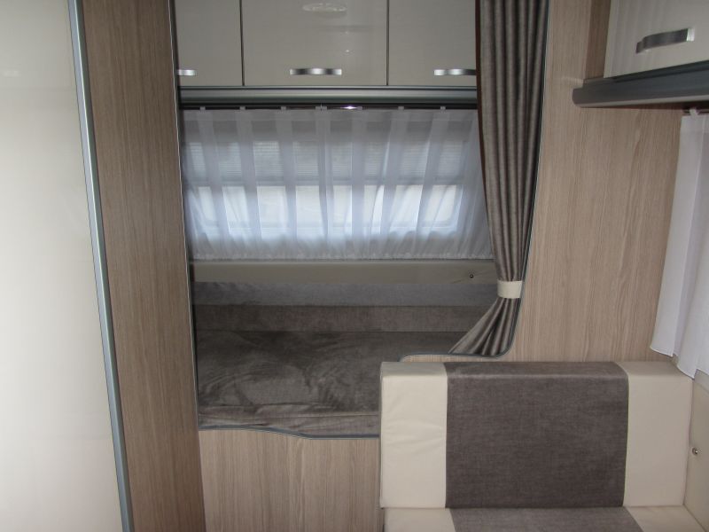 En venta Across Safari 430 CDL ( 750 kg ) Blanco 2025 Sevilla foto 9