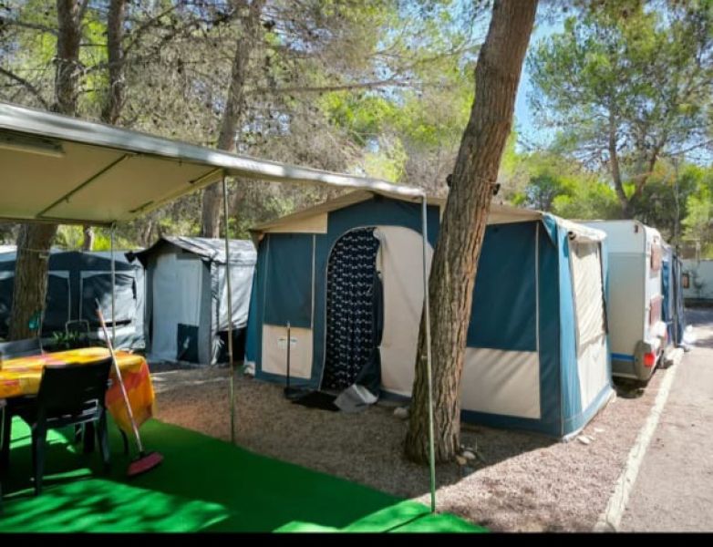 En venta Dethleffs Camper Beige 1982 Barcelona foto 3