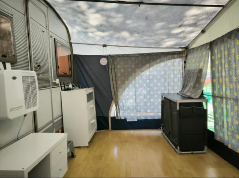 En venta Dethleffs Camper Beige 1982 Barcelona foto 5