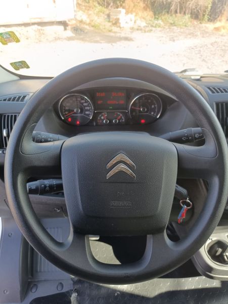 En venta McLouis MC4 273 Blanco 2021 Madrid foto 8