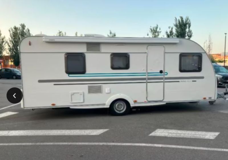 En venta Adria  AVIVA 495LM Blanco 2019 Alicante foto 1