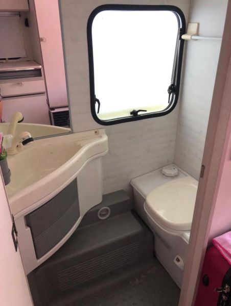 En venta Bürstner Holiday 430 Beige 1997 Álava foto 6