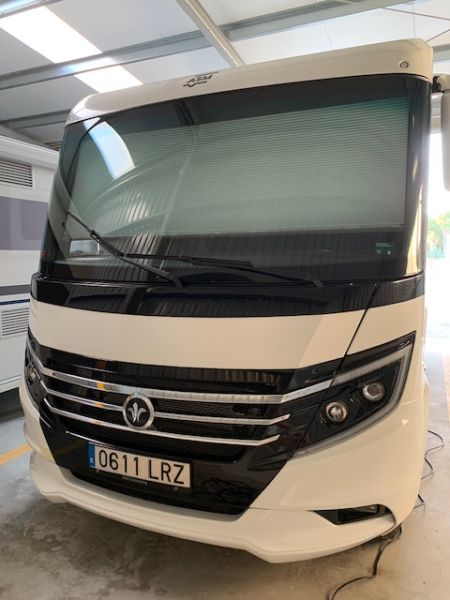 En venta Niesmann + Bischoff iSmove 6.9E Blanco 2021 Valencia foto 22
