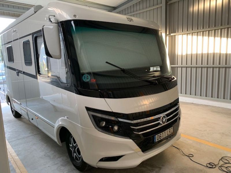 En venta Niesmann + Bischoff iSmove 6.9E Blanco 2021 Valencia foto 23