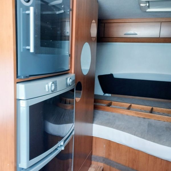 En venta Eura Mobil Nobel art liner 2 Blanco 2009 Málaga foto 9