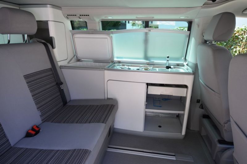 En venta Volkswagen T5 California Blanco 2015 Málaga foto 5