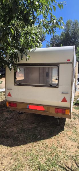 En venta Dethleffs New Line 465T Blanco 1992 Murcia foto 3
