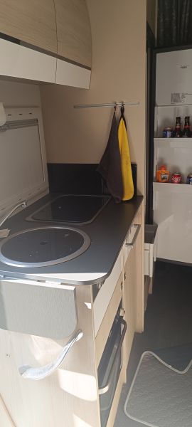 En venta Challenger 274 Quartz Blanco 2018 Barcelona foto 7