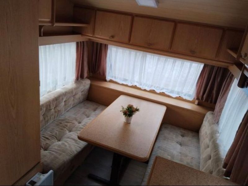 En venta Knaus Sudwing 395 Blanco 1991 A Coruña foto 4