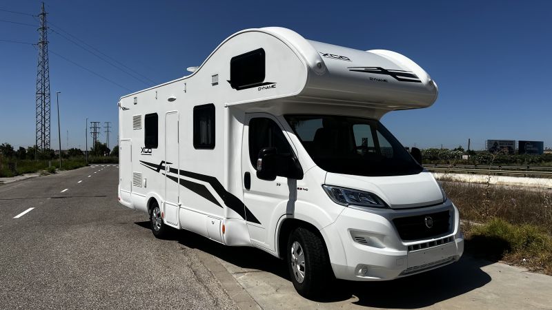 En venta XGO Dinamic 39 Blanco 2020 Sevilla foto 2