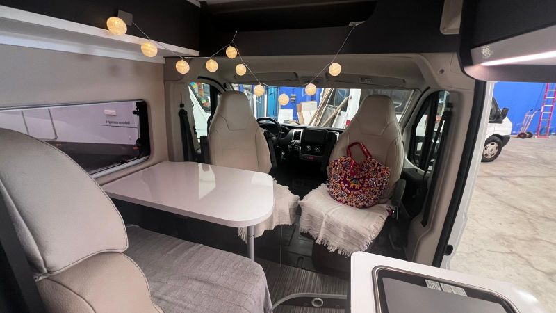 En venta McLouis Menfys Maxi 3 Blanco 2023 Sevilla foto 5
