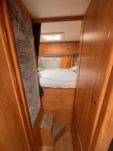 En venta Adria Coral 660sp Blanco 2005 Lleida foto 9