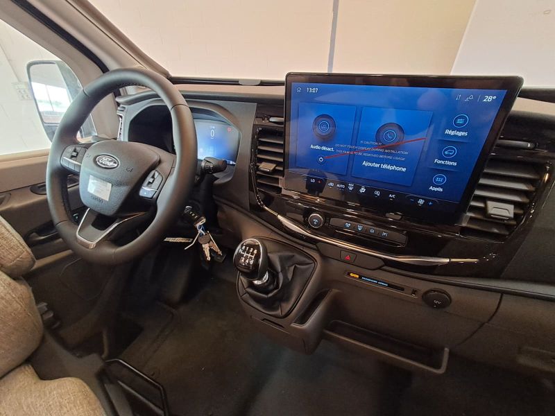 En venta Challenger Challenger Ford 250 2025 Blanco 2025 Barcelona foto 6