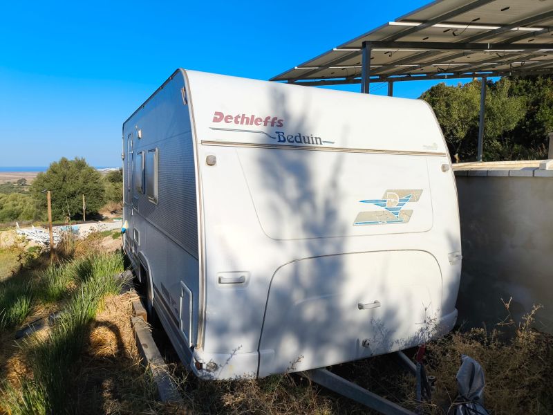 En venta Dethleffs Beduin 440L EH3 Blanco 1999 Cádiz foto 3