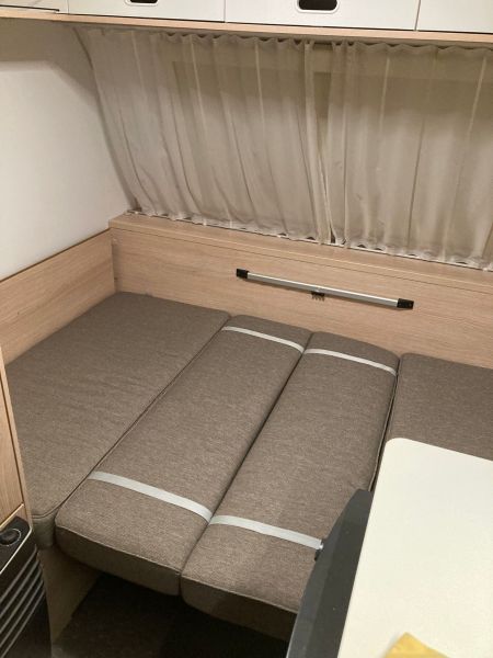 En venta Adria Aviva 360 DK Blanco 2021 Barcelona foto 4