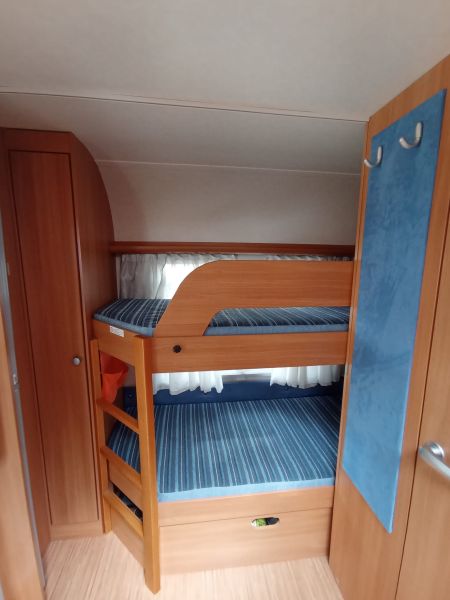 En venta Knaus Sport 500QDK Blanco 2013 Barcelona foto 7