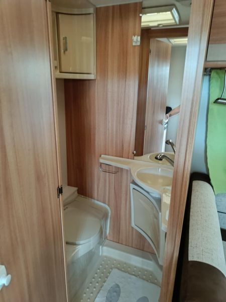 En venta Sterckeman 420 CP CONFORT Blanco 2015 Málaga foto 7