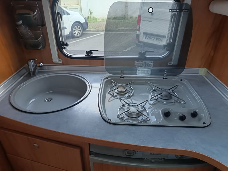 En venta Bürstner Privilege T605 - Fiat Ducato 2007 Gris 2007 Guipúzcoa foto 10