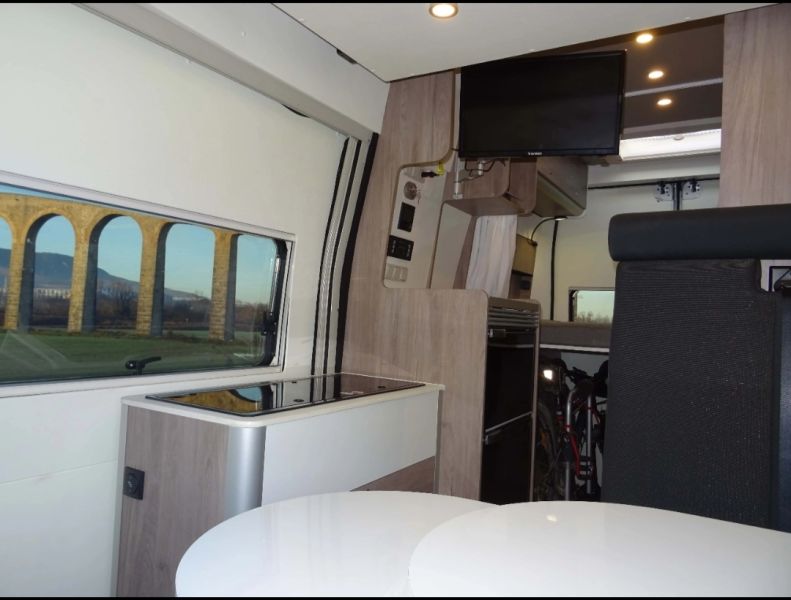 En venta Peugot Camper 3.0 DIESEL 180CV Blanco 2015 Navarra foto 6