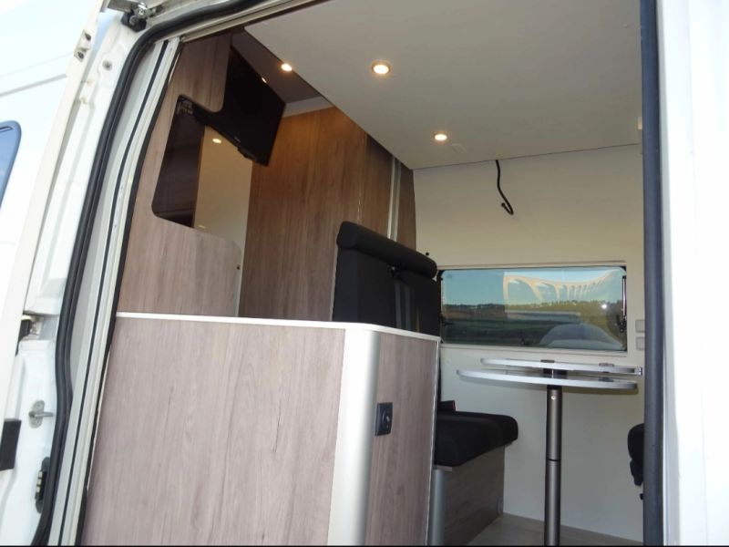 En venta Peugot Camper 3.0 DIESEL 180CV Blanco 2015 Navarra foto 12