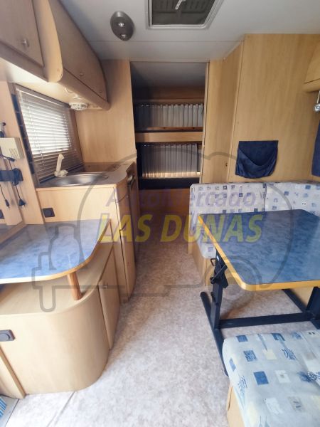 En venta Sunroller Queen Blanco 2002 Alicante foto 4