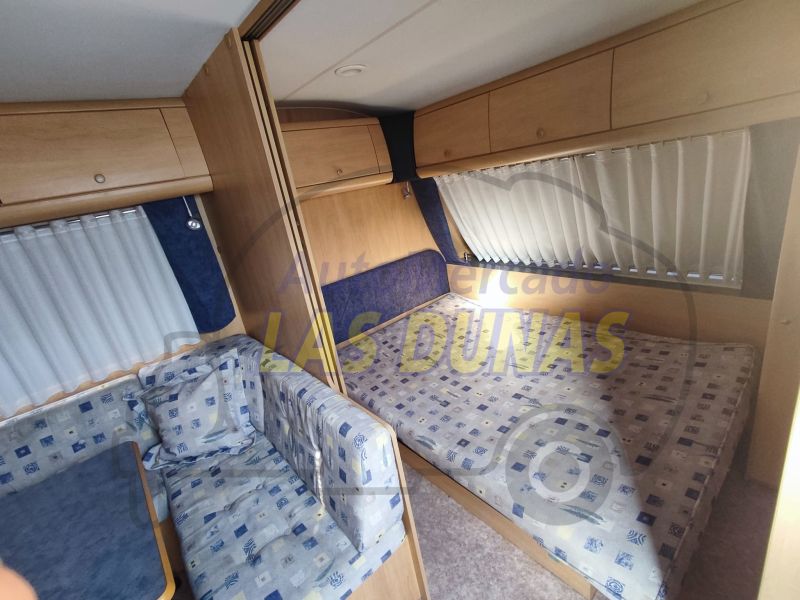 En venta Sunroller Queen Blanco 2002 Alicante foto 5