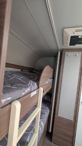 En venta Knaus 400 LKK SPORT SILVER SELECTION Blanco 2020 Cádiz foto 5