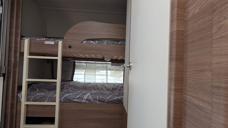 En venta Knaus 400 LKK SPORT SILVER SELECTION Blanco 2020 Cádiz foto 6