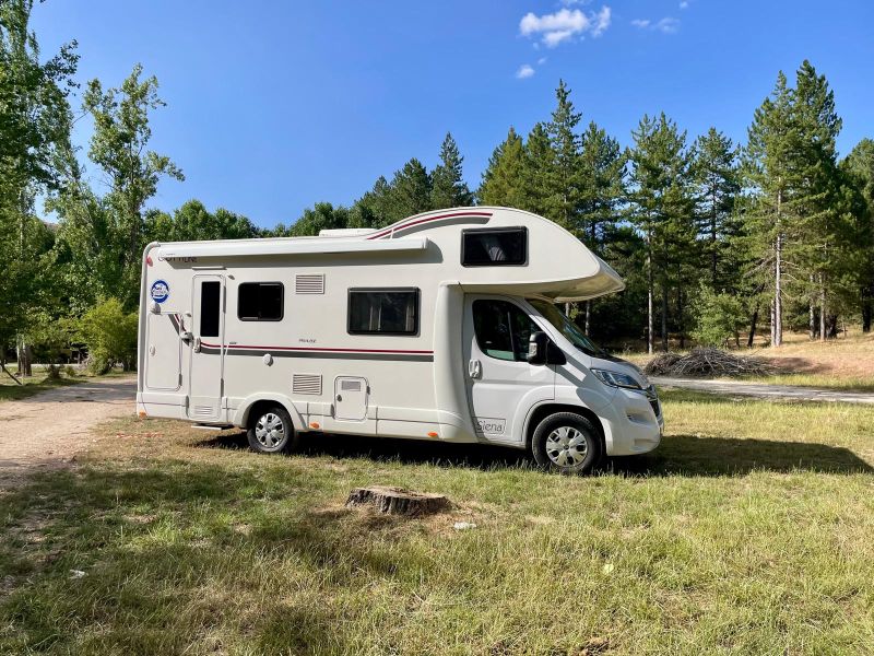 En venta Giotti LineGlobecar SIENA 435 Blanco 2022 Granada foto 2