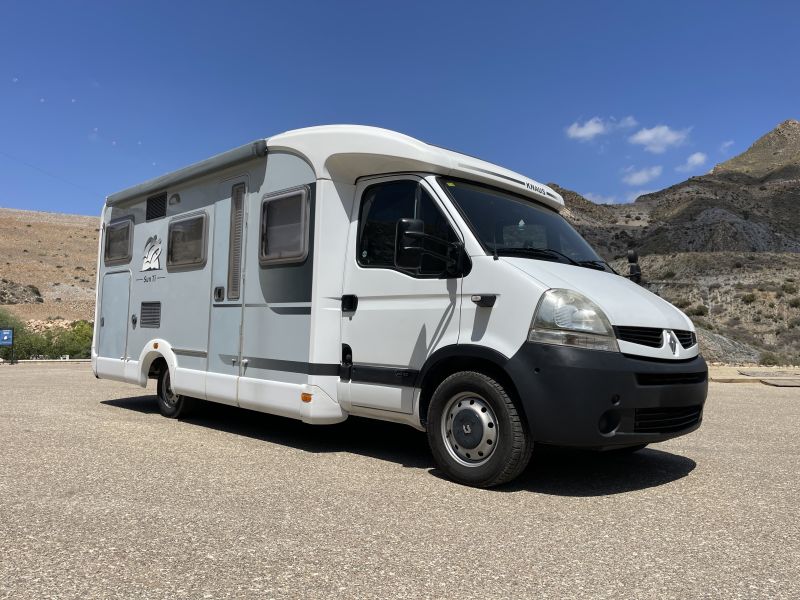 En venta Knaus Sun Ti R06 150cv Verde 2009 Barcelona foto 3
