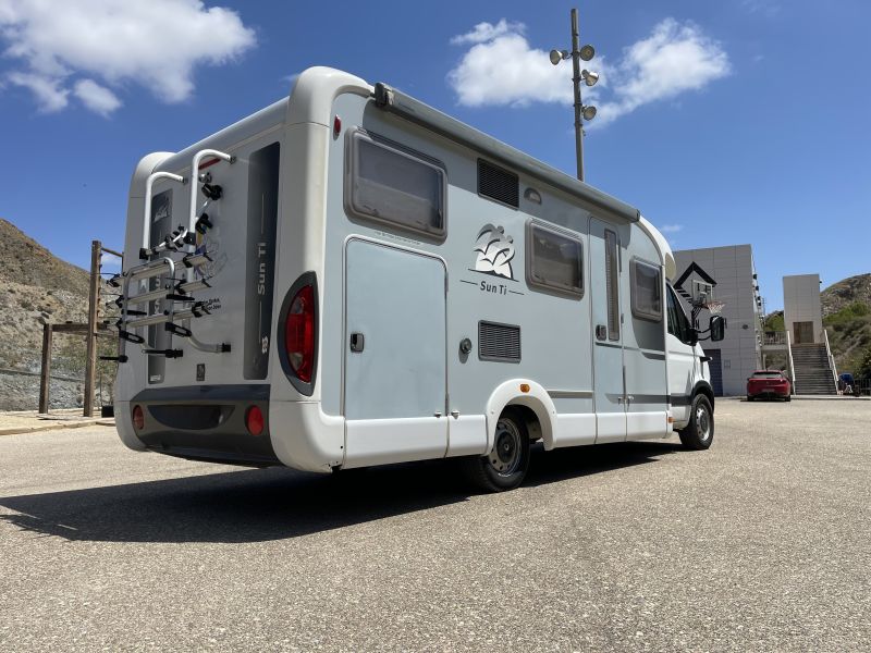 En venta Knaus Sun Ti R06 150cv Verde 2009 Barcelona foto 4