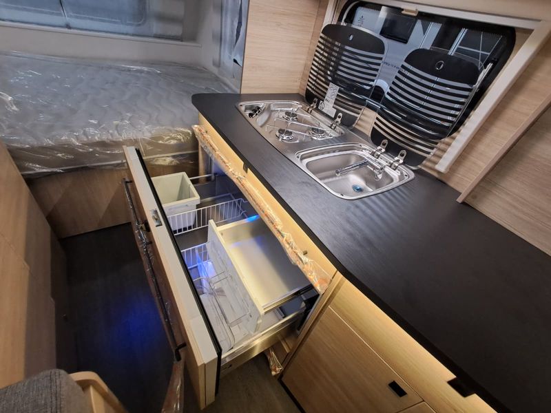 En venta Caravelair  Caravelair Alba STYLE 430 Family Blanco 2025 Barcelona foto 16