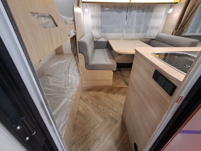 En venta Caravelair Caravelair Sport Line 476 Gris 2025 Barcelona foto 6