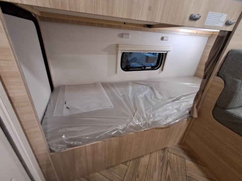 En venta Caravelair Caravelair Sport Line 476 Gris 2025 Barcelona foto 11