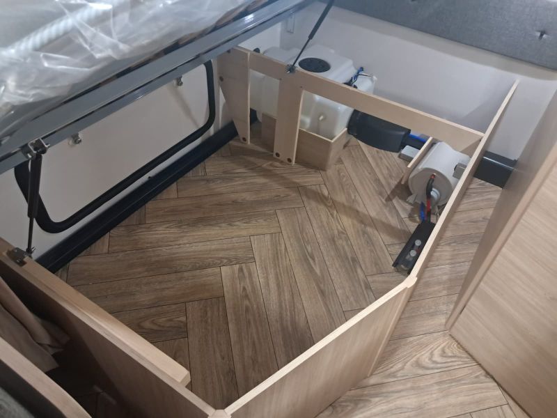 En venta Caravelair Caravelair Sport Line 476 Gris 2025 Barcelona foto 17