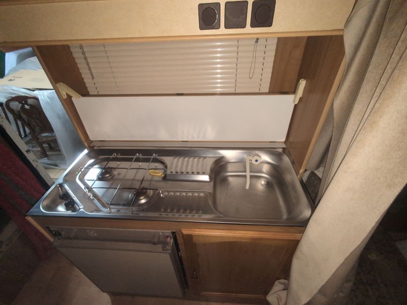 En venta Roller Team Aloha Roller 460f Blanco 1991 Cáceres foto 13