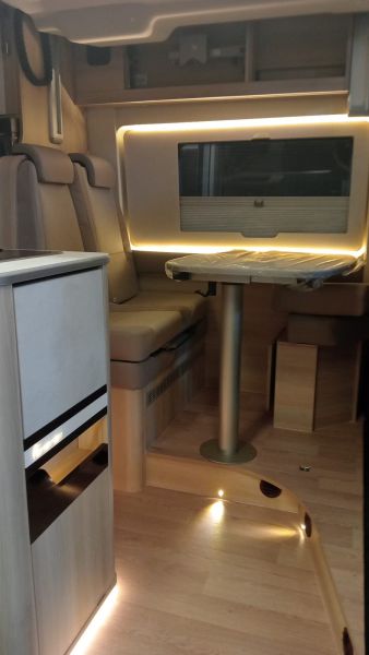 En venta Dreamer Camper Van Xl Gris 2024 Tarragona foto 8
