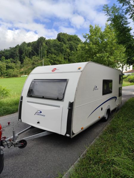 En venta Bürstner 480TK (Tipo 390A) Blanco 2010 Guipúzcoa foto 2