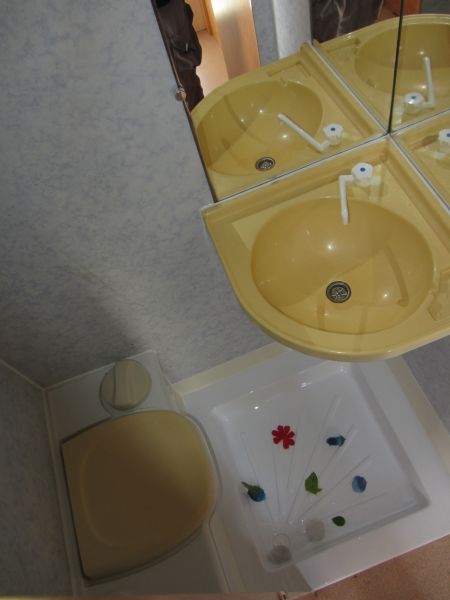 En venta Caravelair ANTARES LUXE 490 Blanco 2002 Sevilla foto 8