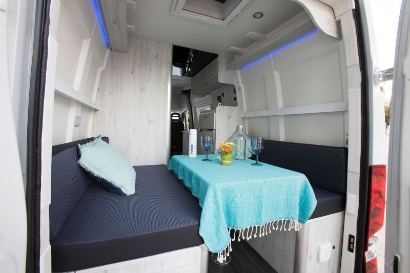 En venta Iveco Daily Camper Blanco 2023 Granada foto 3