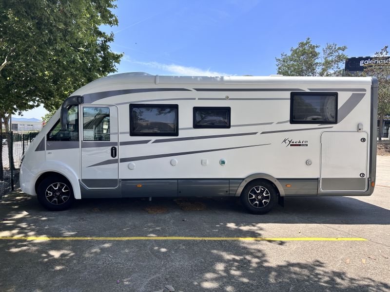 En venta Mobilvetta K-Yacht Tekno Line 89 Blanco 2017 Barcelona foto 1