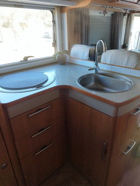 En venta Hymer / Eriba / Hymercar B654 Blanco 2005 Málaga foto 5