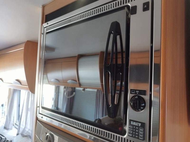 En venta Hymer / Eriba / Hymercar B654 Blanco 2005 Málaga foto 6