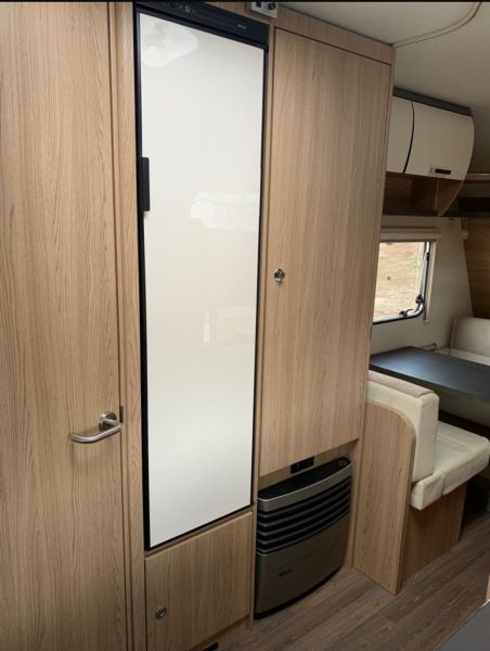 En venta Bürstner Averso plus 510 TK Blanco 2018 Barcelona foto 2