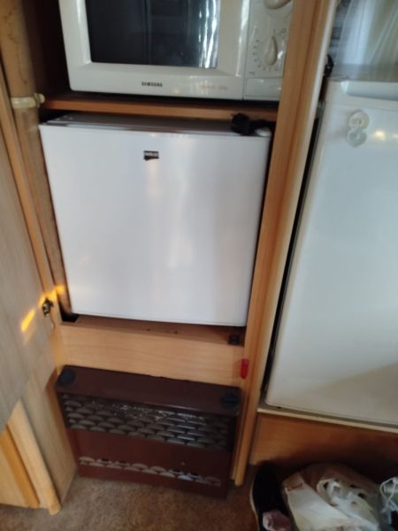 En venta Dethleffs Camper  Beige 1989 Sevilla foto 14