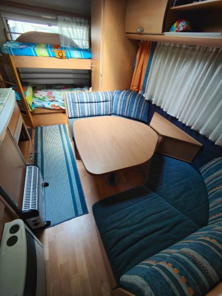 En venta Knaus Sudwind 550FQ TIPO 6604 Blanco 2007 Girona foto 7