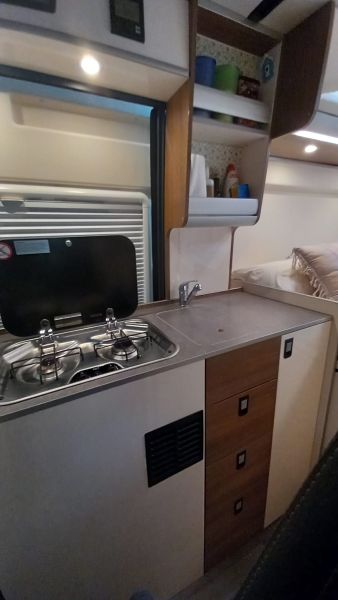 En venta Westfalia AMUNDSEN Azul 2017 Barcelona foto 7