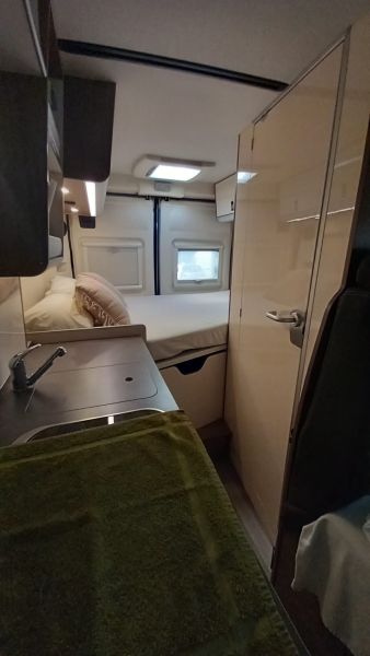 En venta Westfalia AMUNDSEN Azul 2017 Barcelona foto 8